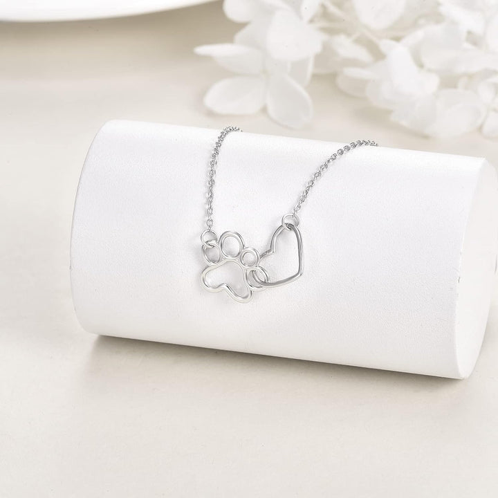Náhrdelník s otiskem tlapky ze sterlingového stříbra – Přívěsek srdce s krystalem a psí tlapkou